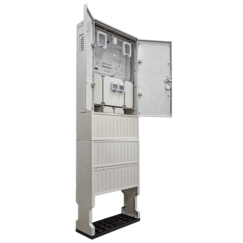 PVT-K-L Á-V Fm-U Egy felhasználói helyes, 2 mérőórás, M63.80A és V32A mérés földkábeles, szabszerelt kivitelben, fogyasztói főelosztóval (CSP24.ES146), Csatári-PLAST